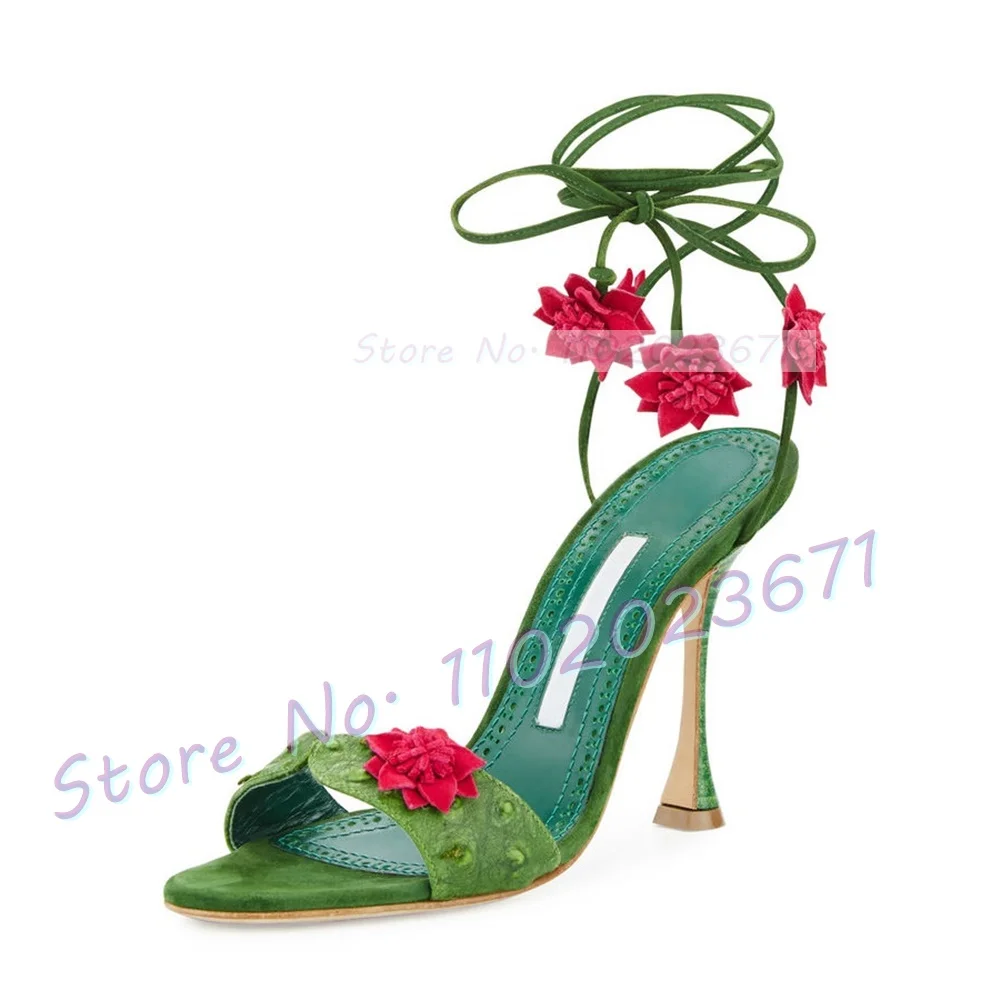Red Flowers Lace-up Green Sand – Luxury Lifestyle Bewertung und Preis